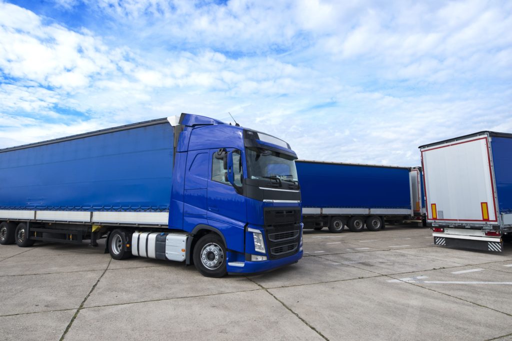 camion diagonal comprimido scaled